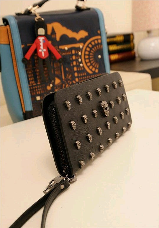 Women's card bag