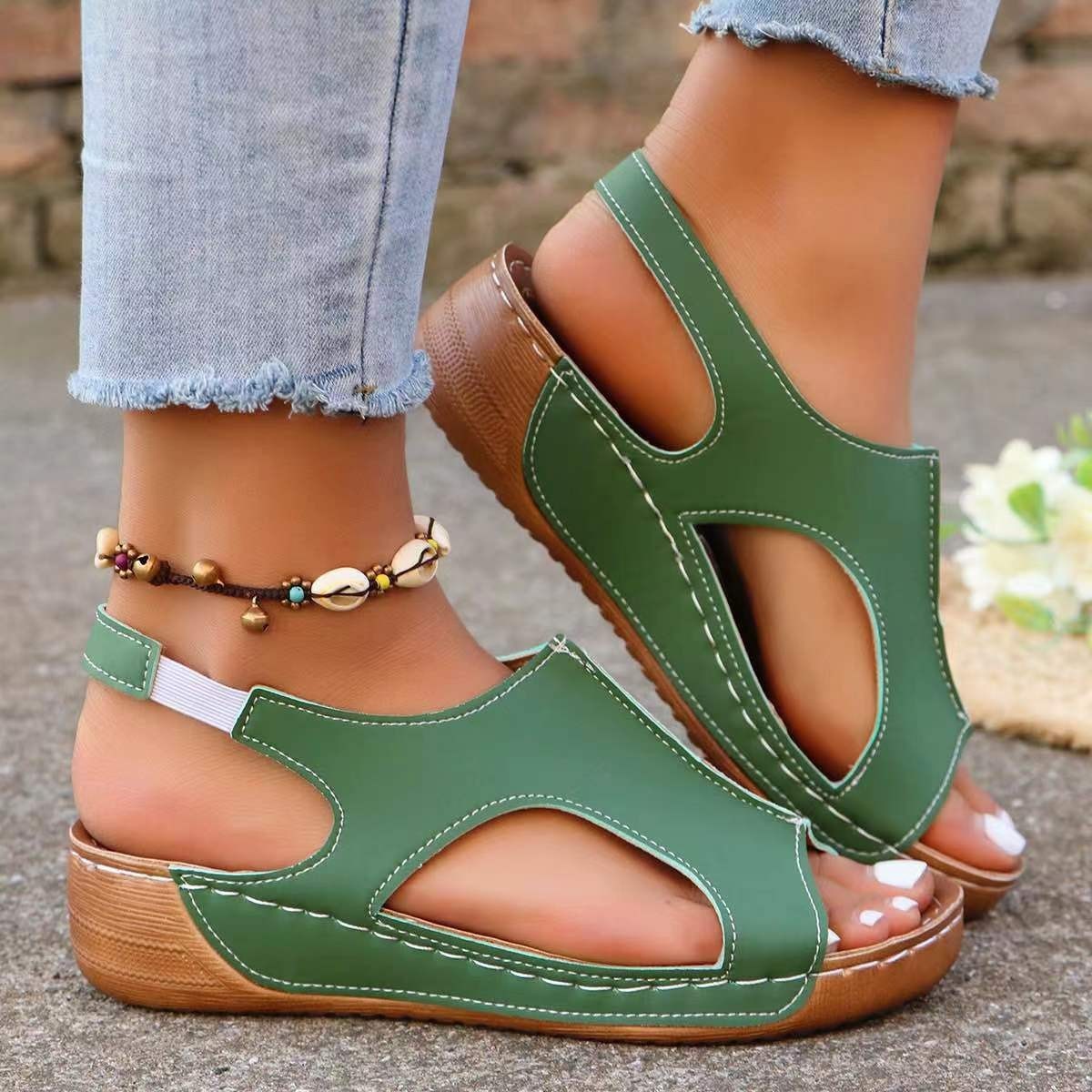 Sandals With Elastic Band