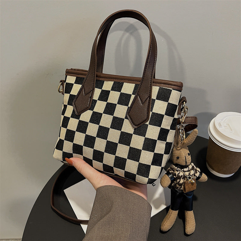 Houndstooth Portable Bag