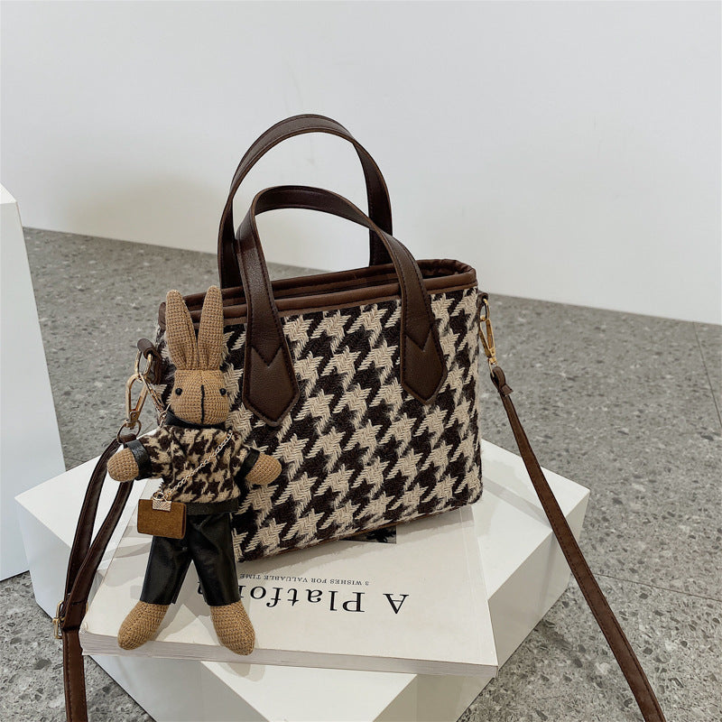 Houndstooth Portable Bag