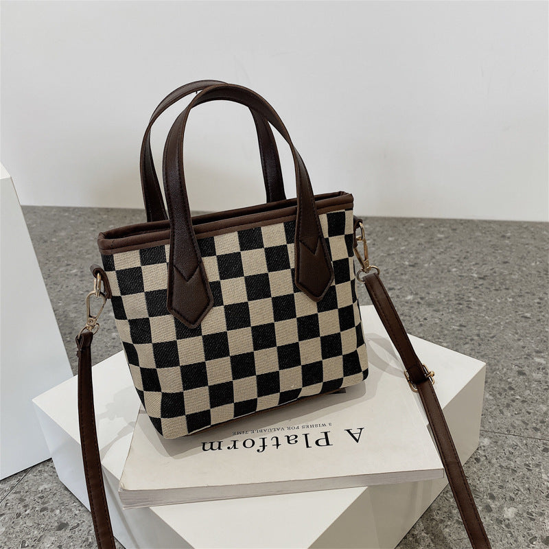 Houndstooth Portable Bag