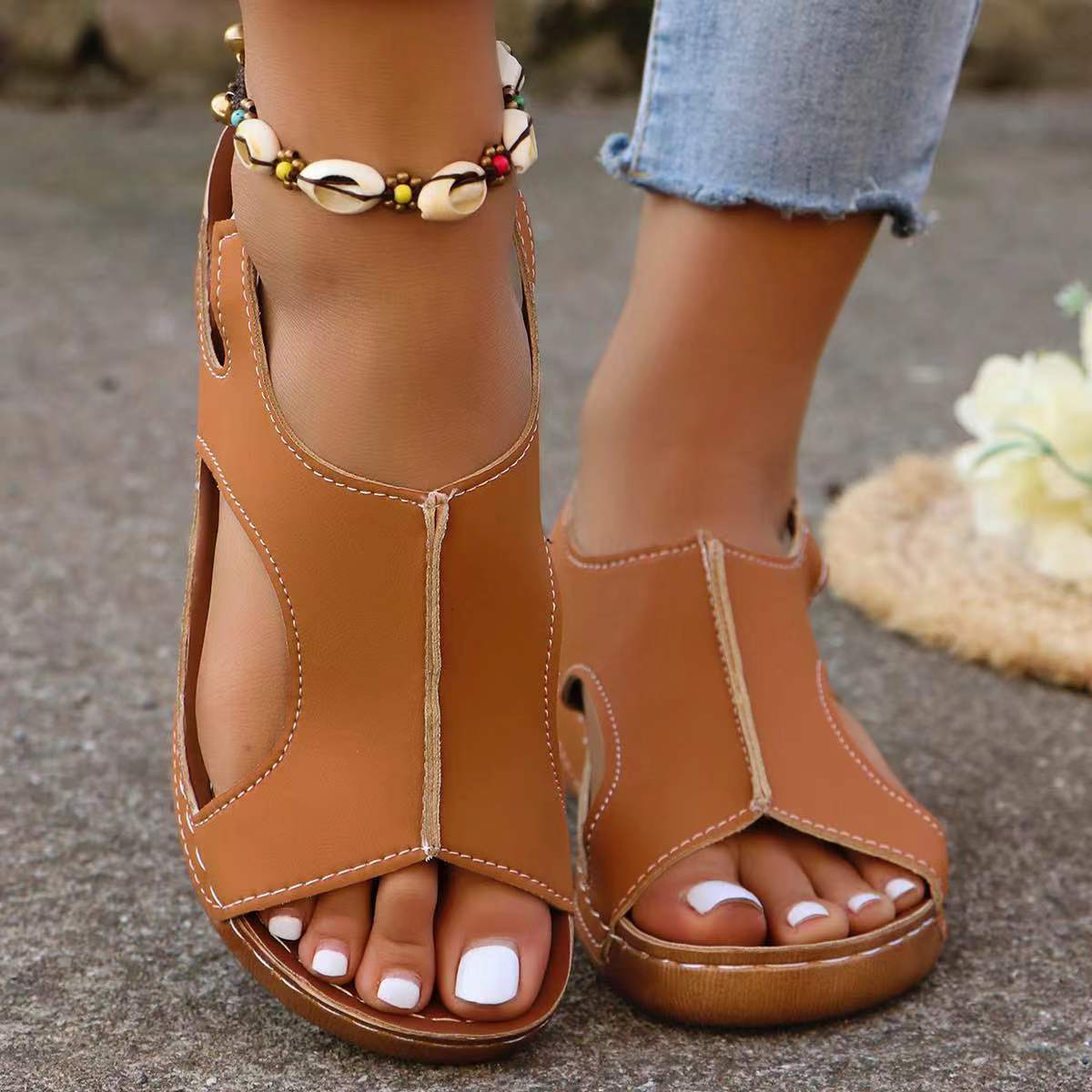 Sandals With Elastic Band